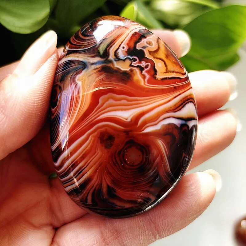 Natural Sardonyx agate palm stones